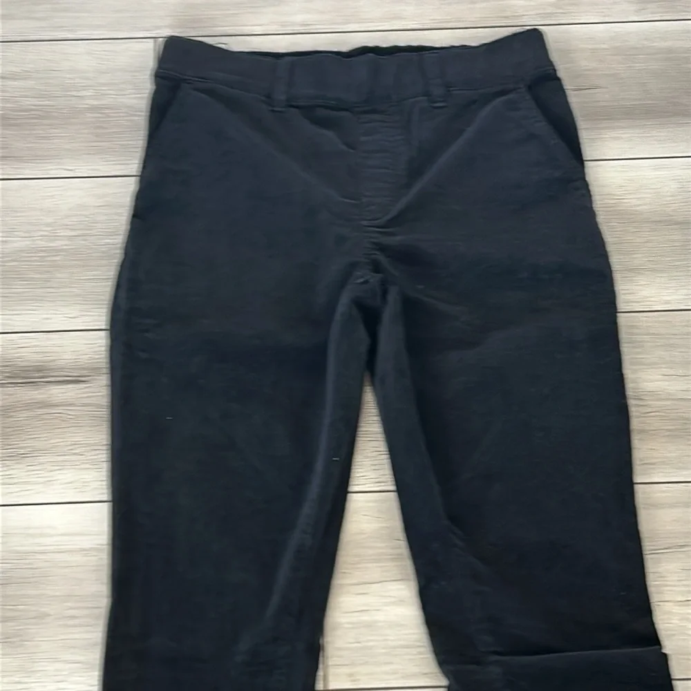 Juicy Couture black pull on corduroy pants skinny fit size 27